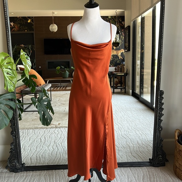 Astr the label gaia dress - Picture 2 of 5